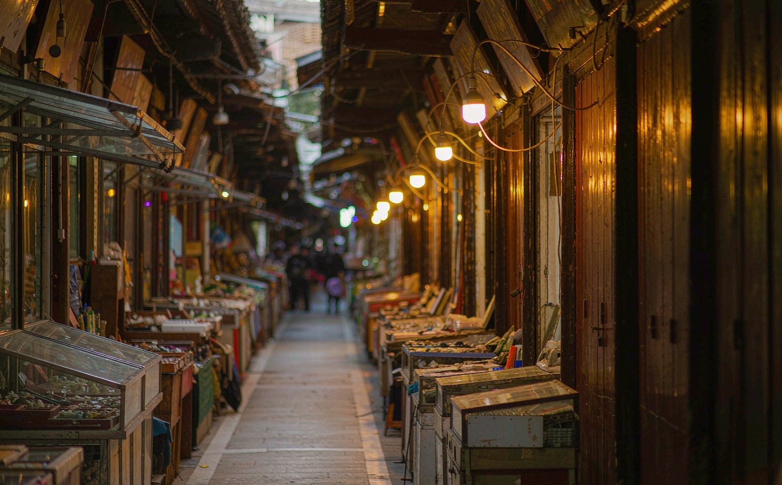 平洲玉器市场街景环境示意